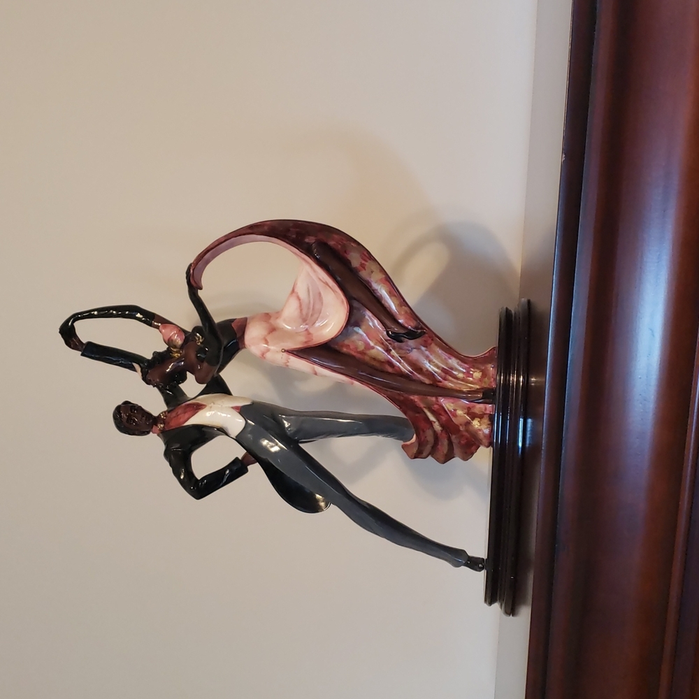 Santini Art Sculpture